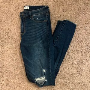Abercrombie & Fitch Super Skinny Mid Rise Jeans